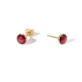 GARNET STUDS